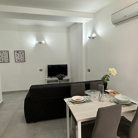 Dolce Gorla Apartamento Milão Exterior foto